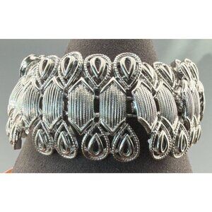 Vintage Coro Pegasus Link Bracelet Wide Silver Tone 7.5” Mid Century Panel